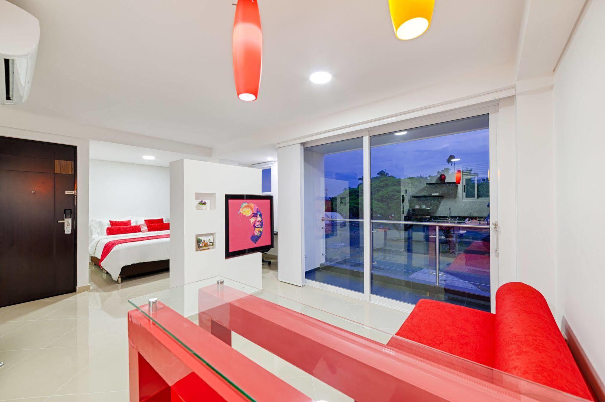 Hotel Piaro In Suites Cali Exterior foto